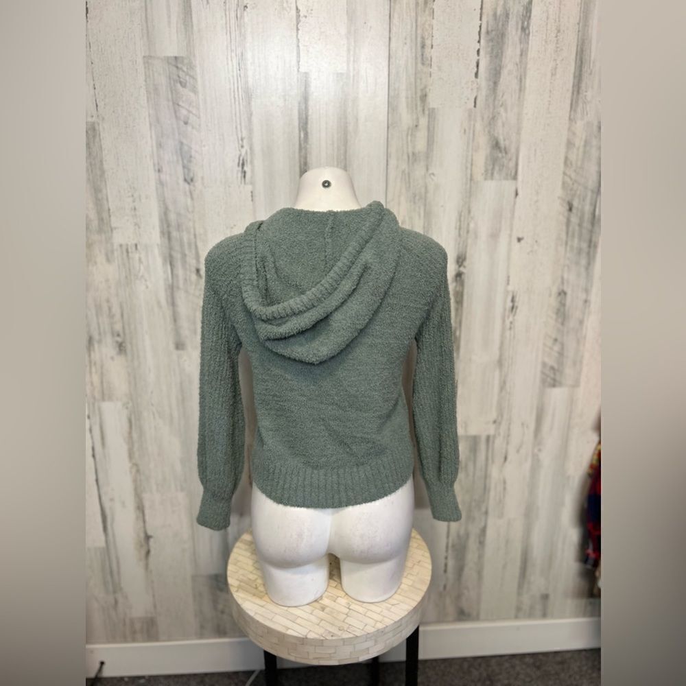 Sweater - Picture 3 of 6